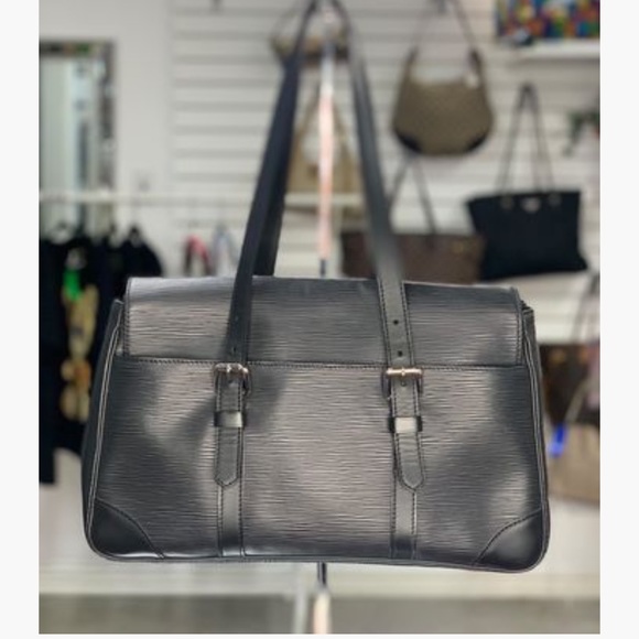 Louis Vuitton Segur MM Satchel - Picture 6 of 10